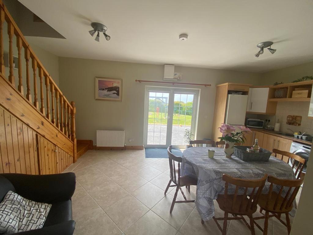 Loch Nuala Apartamento Galway Exterior foto
